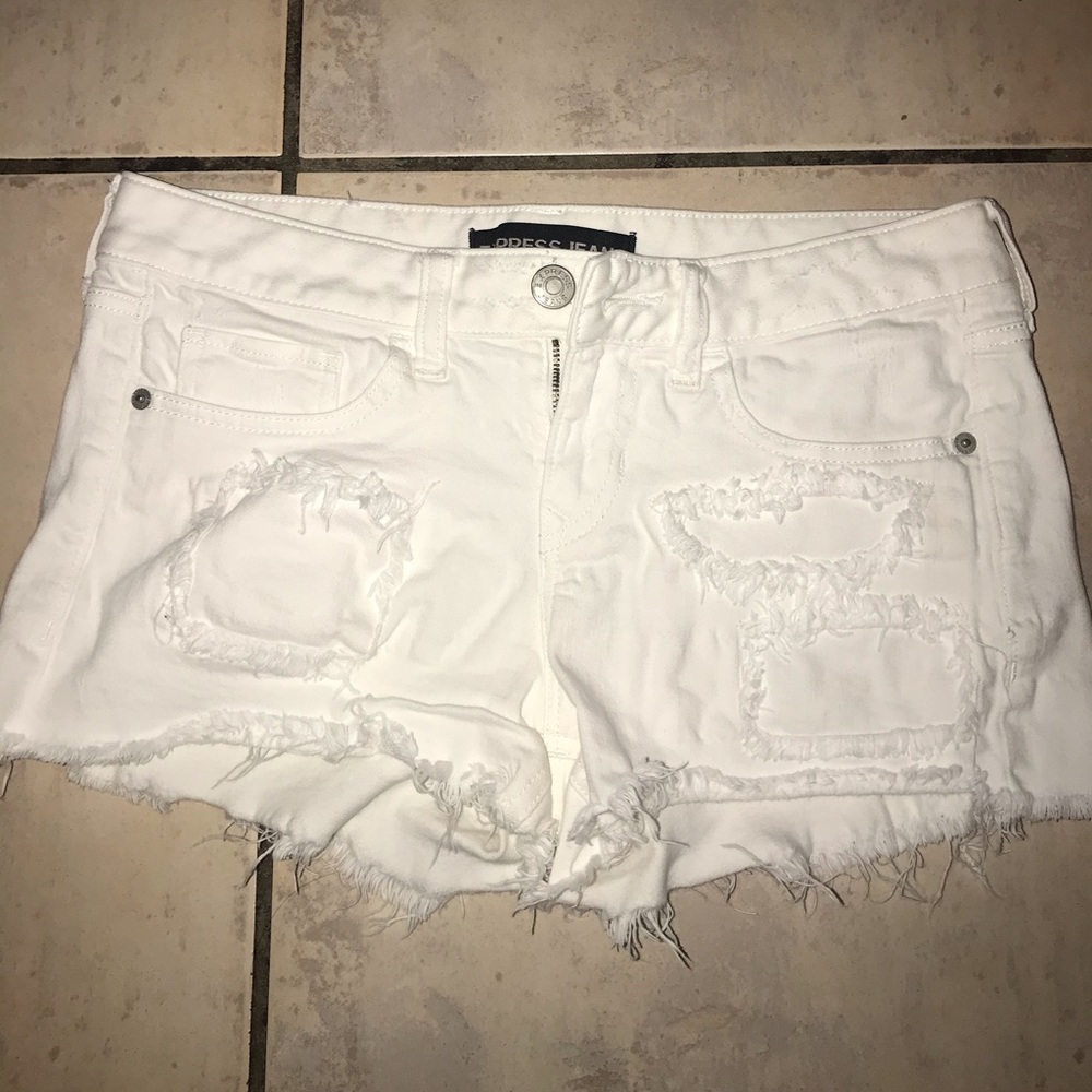 White jean Shorts